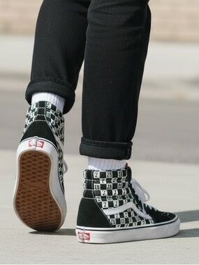 VANS  / Zappos 20th Anniversary Old Skool skate Hi-Tops, Men s 9.5 women’s 11‎